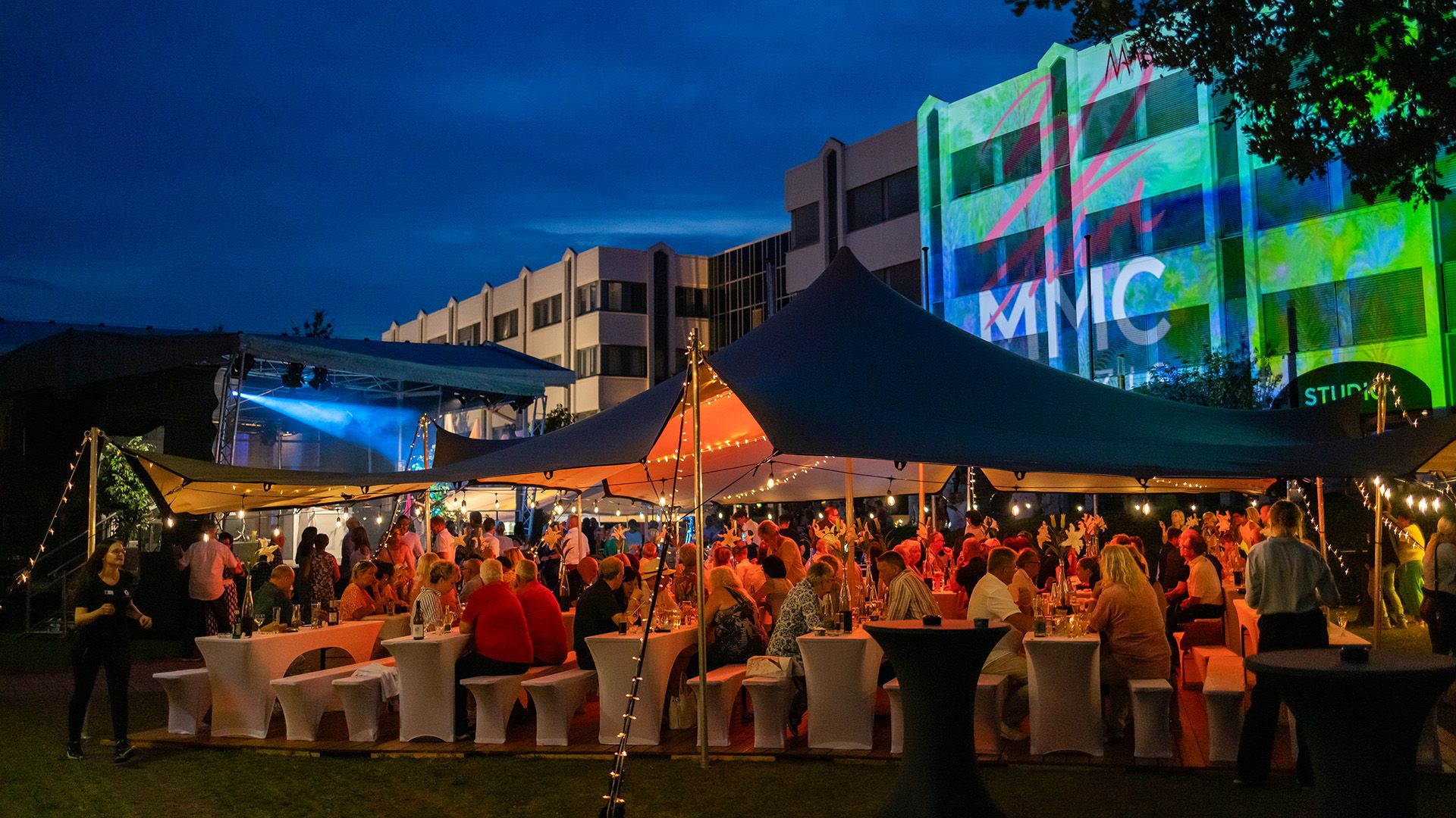 Outdoor Party im MMC